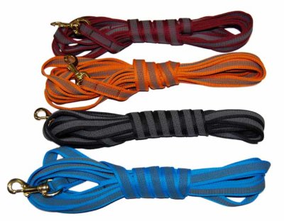 Поводок с петлей для собак 10м, прорезиненная лента18мм, карабин латунь